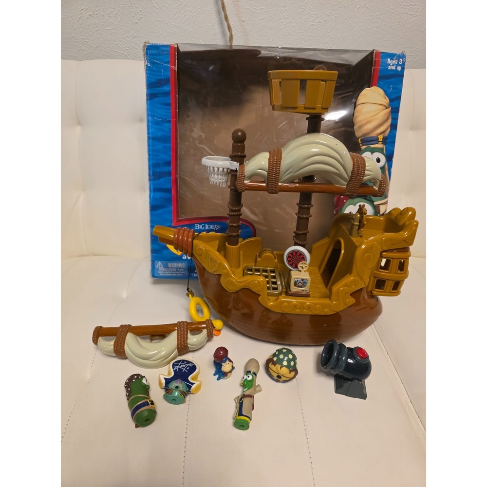 VeggieTales Jonah Pirate Ship Playset Big Idea 2002 Blue Box Figures Boxed Lot